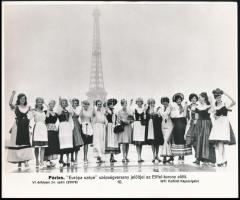 Európa szépe szépségverseny jelöltjei, Párizs, MTI sajtófotó, 21×25 cm
