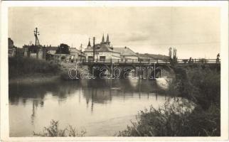 Ipolyság, Sahy; Ipoly részlet, híd, Cikta üzlet, betonbunker. Polgár I. kiadása / riverside, bridge, shop, concrete bunker