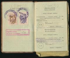 1948 Kivándorló útlevél bejegyzésekkel, vízumokkal, foltos borítóval
