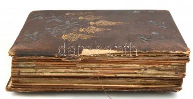 cca 1870-1900 Erdélyi család fotóhagyatéka, 52 db keményhátú portréfotó széteső állapotú bőr fotóalb...