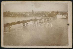1899 Schärding, Innbrücke, keményhátú fotó, feliratozva, foltos, 6×9 cm