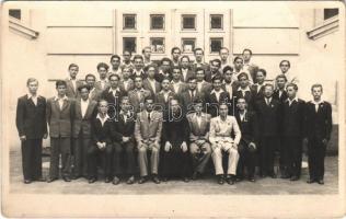 1936 Pannonhalma, Győrszentmárton; csoportkép középen paptanárral. Nagy Márton (Kecskemét) photo (EB)