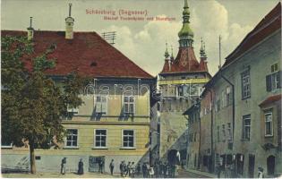 Segesvár, Schässburg, Sighisoara; Bischof Teutschplatz mit Stundturm / Teutsch püspök tér az Óratoronnyal. H. Zeidner kiadása / square, clock tower