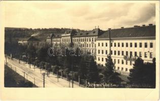1932 Sopron, M. kir. bánya és erdőmérnöki főiskola. Zsabokorszky mérnök (EB)
