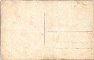 SMS Zrínyi az Osztrák-Magyar Haditengerészet Radetzky-osztályú pre-dreadnought csatahajó matrózai ot...