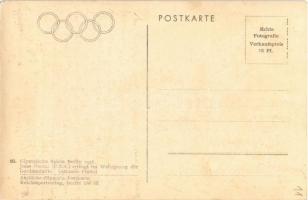 1936 Berlin, Olympische Spiele. Jesse Owens (USA) erringt im Weitsprung die Goldmedaille (Atlantic-P...