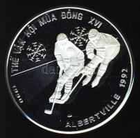 Vietnam 1989. 100D Ag "Olimpia-jégkorong" T:PP Csak 10.000db! Tanúsítvánnyal!