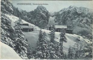 Kaisergebirge (Tirol), Vorderkaiserfelden / chalet, mountain hut in winter