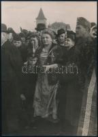 1940 Nagyszalonta, Erdély, Románia, országzászló avatása, fotó, 24×17 cm
