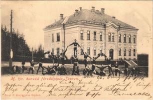 1901 Sopron, M. kir. honvéd főreáliskola, kadétok akrobatikus mutatványa. Stagl F. fényképész