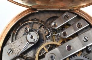 Remontoir 14K arany (Au) zsebóra jelzett, hibátlan, működő állapotban bruttó 77,8 g, d: 50 mm / Remo...