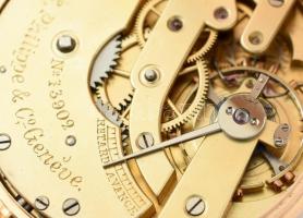 Patek Philippe zsebóra cca 1890 18k arany (Au) jelzett, díszített, eredeti arany tokkal, hibátlan sz...