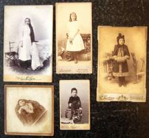 cca 1870-1900 5 db gyermekeket ábrázoló keményhátú fotó