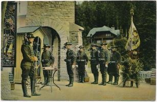 Sinaia, Schimbarea Garzei / Changing of the Peles castle guards