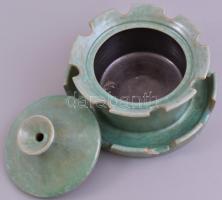 Gádor István (1891-1984): Türkiz színű tál peremmel, fedéllel, mázas kerámia, mázhibákkal, d: 19 cm,...