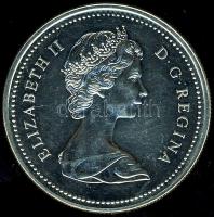 Kanada 1976. 1$ Ag "Parlamenti könyvtár" T:2 ph