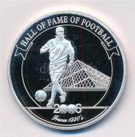 Uganda 2006. 2000Sh Ag A labdarúgás halhatatlanjainak csarnoka - Franciaország, 1990-es évek bizonytalan ezüsttartalmú! T:1 (eredetileg PP) Uganda 2006. 2000 Shillings Ag The Hall of Fame of Football - France, 1990s uncertain silver content C:UNC (originally PP)