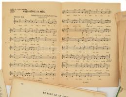 Seress Rezső (1889-1968) zeneszerző aláírása az őt ábrázoló fotón, egy általa írt zenemű nyomtatott ...