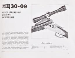 Vadászfegyver Katalógus. Budapesti Vadászati Világkiállítás 1971 Szovjet kiállítási terem. Bp., 1971...