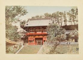 cca 1900 Japán fotóalbum Owari tartomány, japán népviseletek, kertek, folyók, hajók, gésák, 50 db fé...