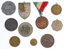 10db-os vegyes sportérem- és plakett tétel, közte 1940. "Magyar Királyi Államvasutak Sportegyes...