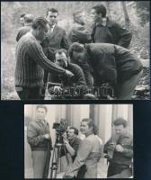 cca 1960 Filmesek akcióban, 2 db fotó, 6×9 és 8×13 cm