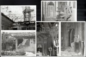 cca 1956 5 db fotó a romos Páva utcai zsinagógáról, hullámosak, 18x13 cm / cca 1956 The synagogue in the Páva street (Budapest) in ruins, 5 photos, 18x13 cm