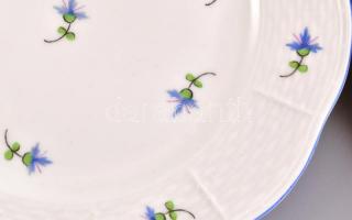 Herendi búzavirág mintás süteményes készlet. Hiányos. 4 + 1 darabos. Talpas kínálóval. Kézzel festet...