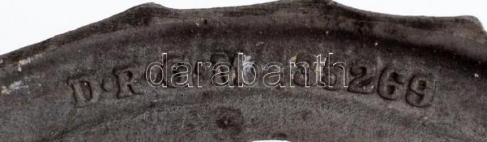 Német Harmadik Birodalom 1933. "Német Birodalmi Sportkitüntetés" Zn kitüntetés, hátlapon &...