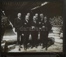 1929 Barcelonai Világkiállításon készült üvegdiák, 69 db üvegdia, köztük magyar vonatkozásúakkal is,...