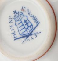 Herendi virágmintás vázácska. Kézzel festett, jelzett, hibátlan. m: 8 cm