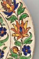 Badár Balázs (1855-1938): Fali tál, mázas kerámia, kézzel festett, mázhibákkal, kopásnyomokkal, jelz...