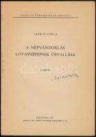 László Gyula: A népvándorlás lovasnépeinek ősvallása. 9 képpel. Kolozsvár, 1946, Erdélyi Tudományos ...