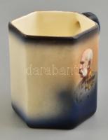 cca 1914-18 Emlék I. Világháborús porcelán bögre, matricás Ferenc József portréval (kitüntetésekkel ...