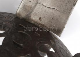 XIX. sz. Fringia huszár szablya. Feliratos, rajzos pengével a Nap, Hold és Esthajnalcsillag ábrázolá...