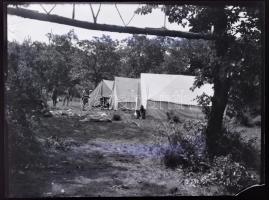 1933 Gödöllő, cserkész jamboree, 8 db üvegnegatív, 9×12 cm