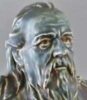 Zsolnay Vilmos mellszobra Formába préselt fehércserép. Zöldeskék eozinmázakkal festett. Kapás Nagy M...