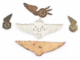 cca 1920-1940 5 db vasutas sapkajelvény: fém és szőtt. Jó állapotban / Railways cap badges
