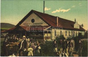 1911 Málnásfürdő, Malnas Bai; Siculia Rt. természetes szénsavsűrítő gyára, munkások csoportja. Adler fényirda 9943. / carbonic acid condenser factory, group of workers (fa)