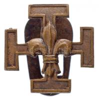 3xklf külföldi "Cserkészjelvény" fém gomblyukjelvény és kitűző T:2 / 3xdiff foreign "...