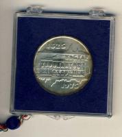 1975. 200Ft Ag "MTA" T:BU Eredeti plombált MNB plasztiktokban!