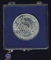 1979. 200Ft Ag "Nemzetközi gyermekév" T:BU Eredeti, plombált MNB plasztiktokban!