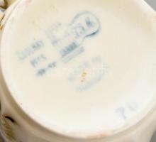 Zsolnay porcelán 5 db csésze / bögre. Kézzel festett, jelzett  (máz alatti családi kék pecsét, 1890 ...