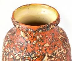 Iparművész dísz váza. Hólyagos  mázas kerámia,  jelzés nélkül, kisebb mázhibákkal. 40 cm