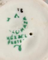 Hollóházi kisfiú. Kézzel festett, jelzett, hibátlan. 12 cm