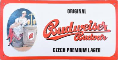 Budweiser cseh sör reklám zománcozott fém tábla. Masszív. / Budweiser Budvar Czech beer large enameled metal sign. 26x53 cm