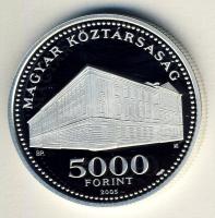 2005. 5000Ft Ag "Károli Gáspár Református Egyetem" T:PP Csak 3000db!