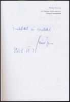 Móser Zoltán: Az ősök udvarában. Válogatott tanulmányok. A szerző által dedikált. Bp., 2001, Fekete ...