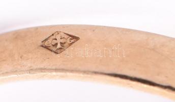 18 K arany (Au) gyűrű sárga kővel. Jelzett, 5,5g, m: 56