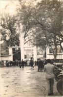 1931 Budapest XIV. Nemzetközi Vásár főbejárata, Kristály Benzin. photo